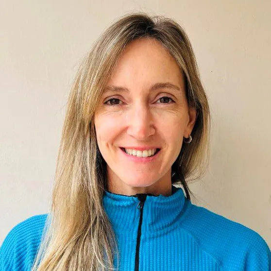 Retrato de Cintia Vittore, profesora de educación física en Ámbar